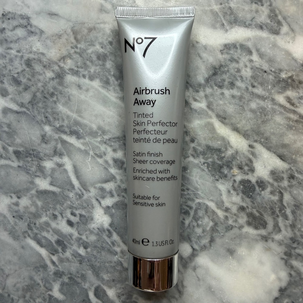 No7 Airbrush Away Tinted Skin Perfector - Medium